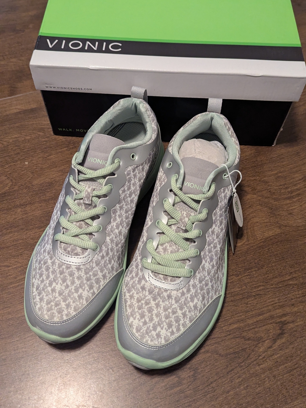 Vionic Women's Grey & Mint Casual Sneaker